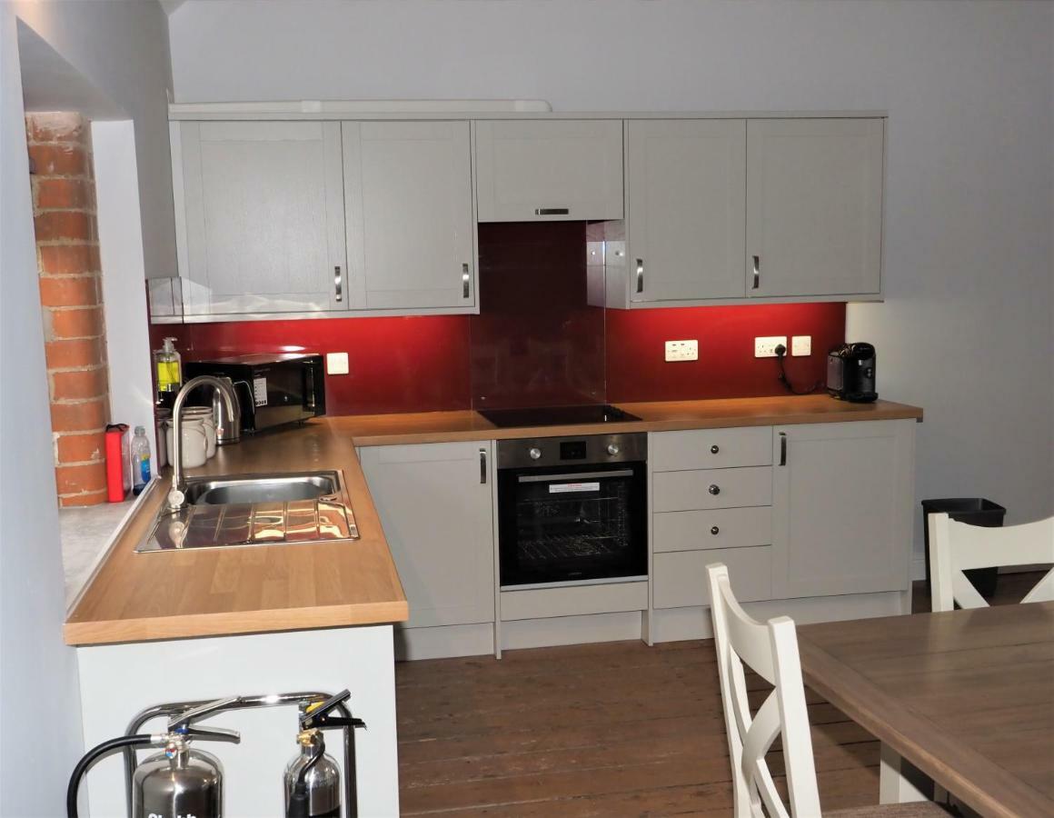 Nellies Shed, Wolds Way Holiday Cottages, 3 Bed Spacious Cottage كوتنغهام المظهر الخارجي الصورة